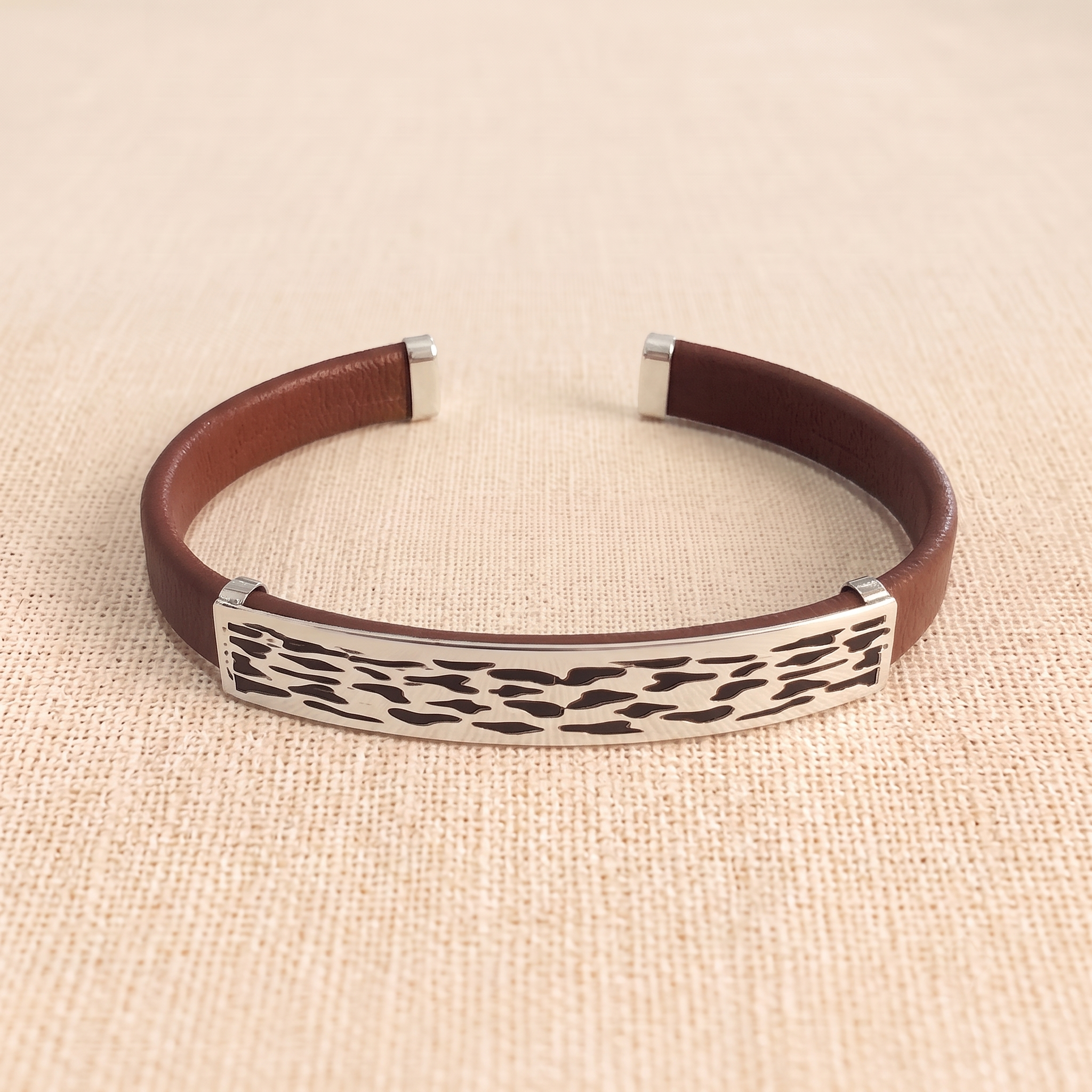 The Safari .925 Sterling Silver & Leather Cuff – Espresso Edition